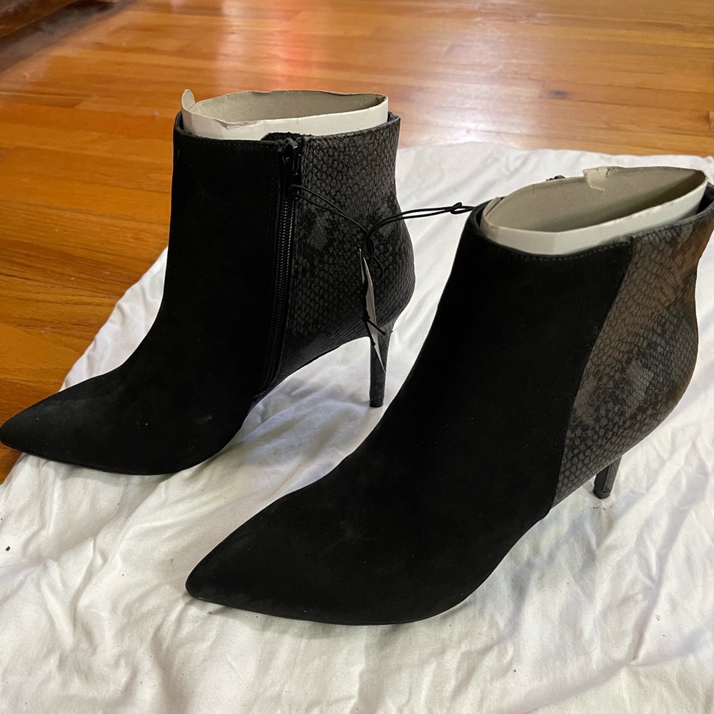NY&C Heeled Booties
